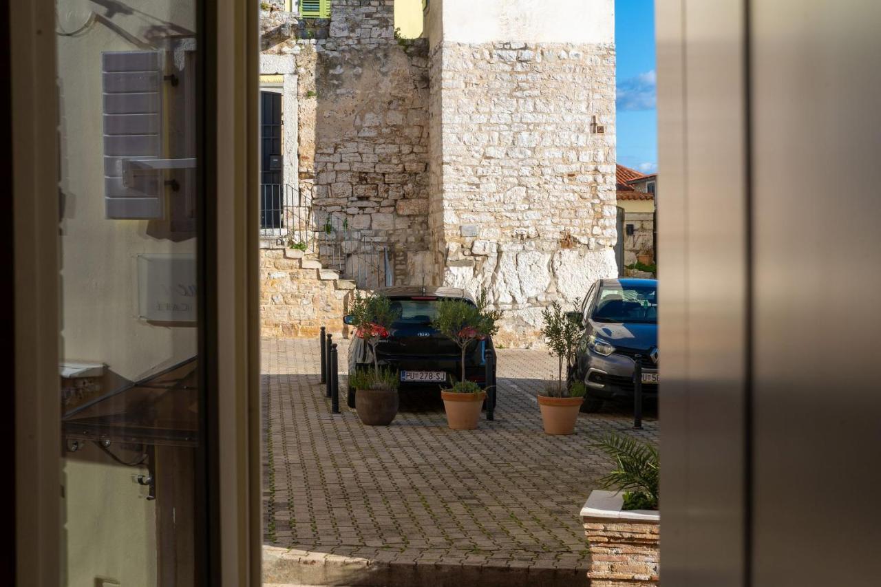 Perla Vrsar Apartment Bagian luar foto