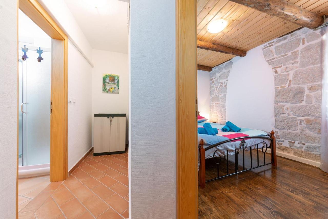 Perla Vrsar Apartment Bagian luar foto