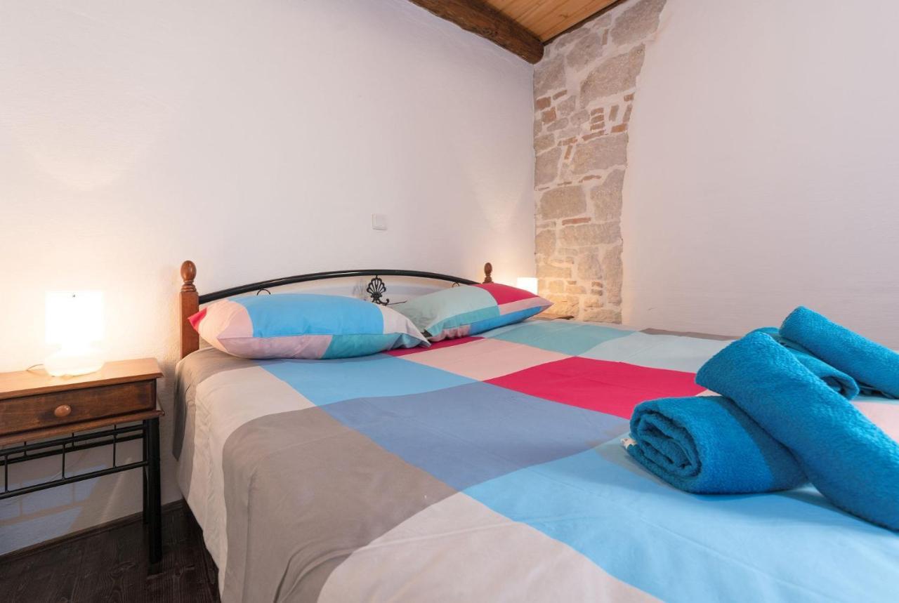 Perla Vrsar Apartment Bagian luar foto
